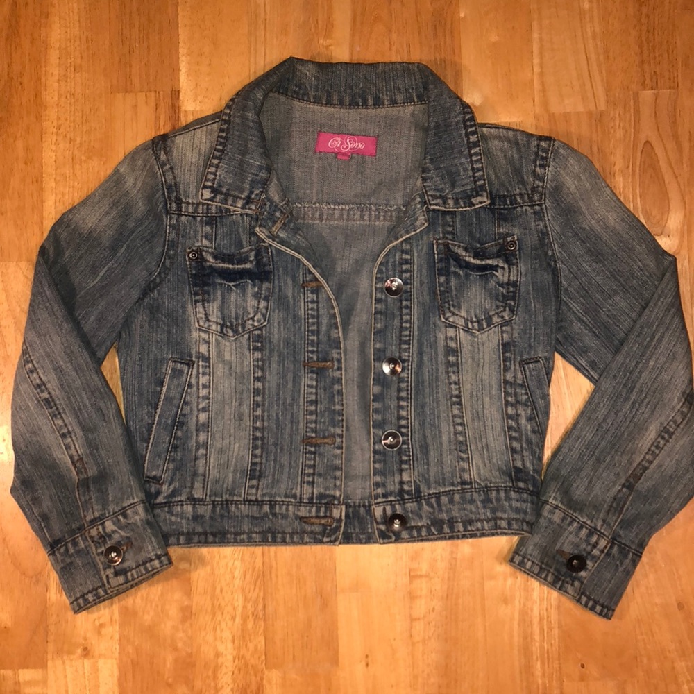 Jean jacket- Sz. M